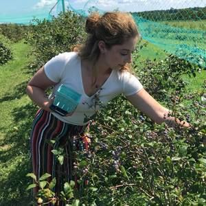 Meet your Posher, Rachel